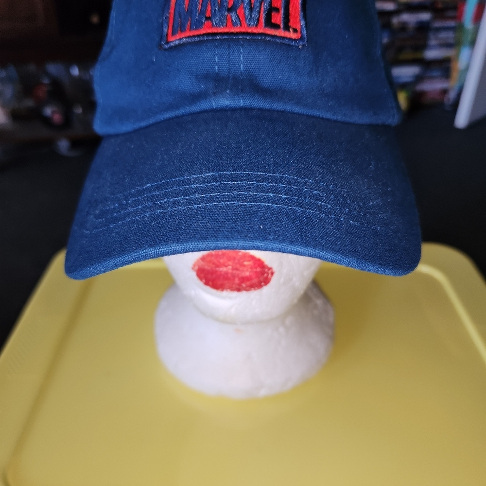 Hat - Picture 2 of 6